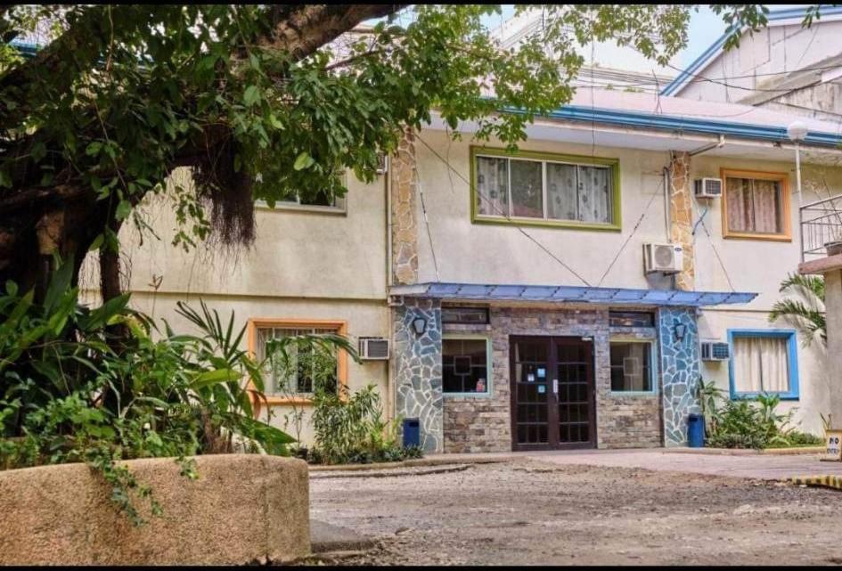 Mactan Airport Hilltop Hotel Lapu-Lapu City Eksteriør bilde